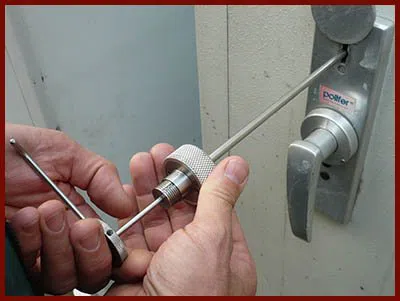 Locksmith Lock Store Lake Elmo, MN 651-318-0288 - 5-lock-opening