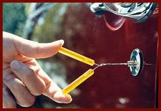Locksmith Lock Store Lake Elmo, MN 651-318-0288 - 7-broken-key-extraction